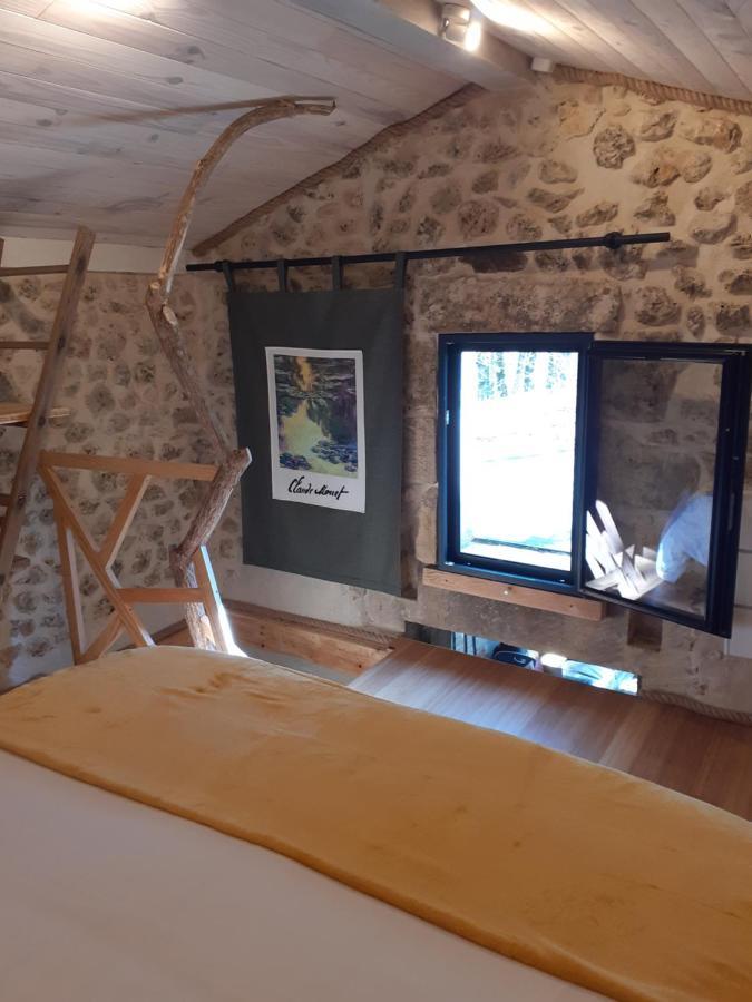 Le Gite De La Cabane De L'Oiseau Couze-et-Saint-Front Экстерьер фото